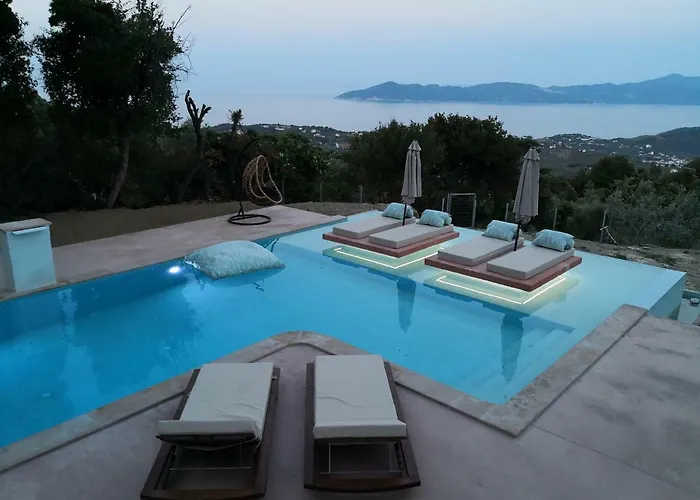 Angio Moni Evaggelistrias