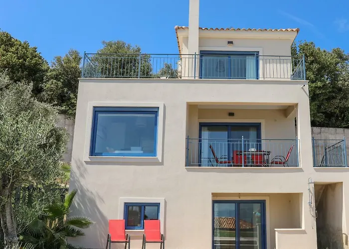 Angio * Moni Evaggelistrias